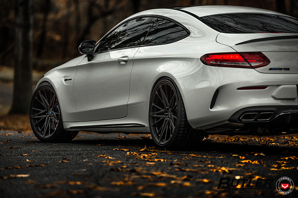 Фото дисков Vossen M-X6 Черный сатин на Mercedes-Benz C-Class (W205)