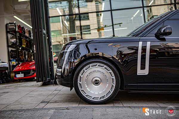Фото дисков Vossen LC3-11T Глянцевый лак на Land Rover Range Rover V