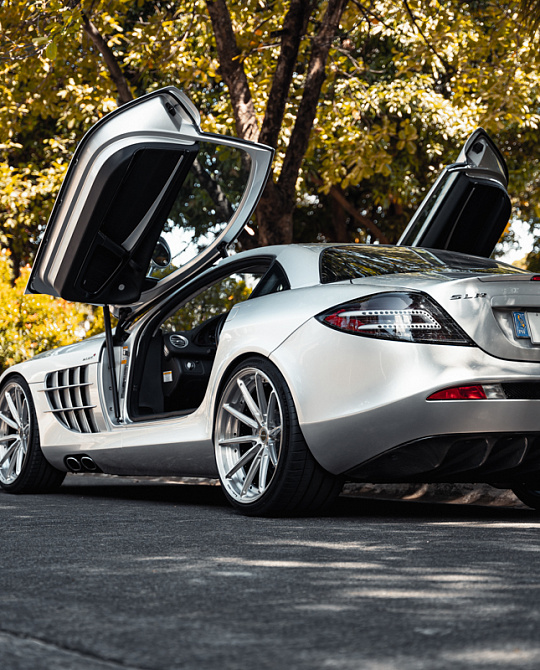 Фото дисков R11-R Глянцевый лак на Mercedes-Benz SLR McLaren