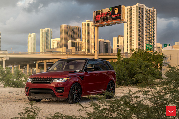 Фото дисков Vossen HF-1 Черный глянец на Range Rover Sport II