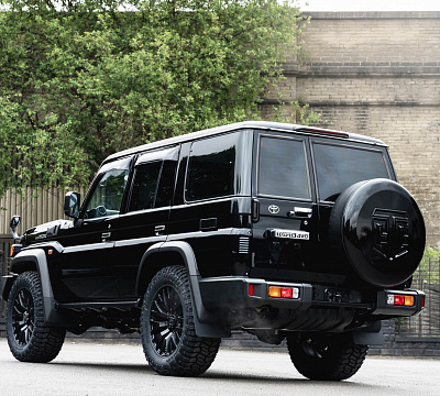 Фото дисков Kahn G22 DC на Toyota Land Cruiser 70