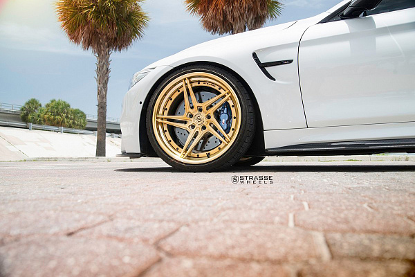 Фото дисков Strasse Wheels SV2T Deep Concave FS Сатиновое золото на BMW 4/M4 (F32/F82)