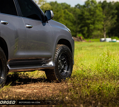 Фото дисков BC Forged LE72 // MLE72 на Lexus GX II