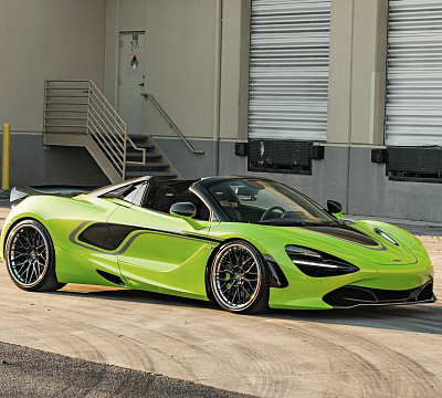 Фото дисков Strasse Wheels SV10M Deep Concave FS на McLaren 720S