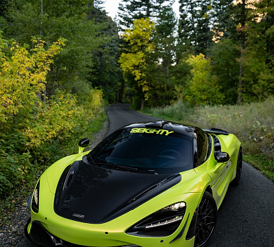 Фото дисков Strasse Wheels SV10M Deep Concave FS на McLaren 720S