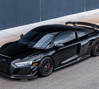 Фото дисков Strasse Wheels SV15FF Deep Concave FS на Audi R8 (4S)
