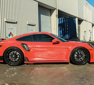 Фото дисков Strasse Wheels SV10 Deep Concave Duoblock на Porsche 911 VIII