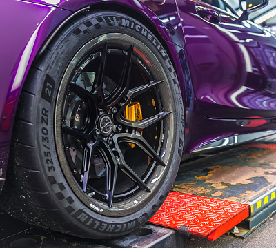Фото дисков Brixton Forged CM5-R на Mercedes-Benz AMG GT I
