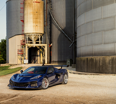 Фото дисков Vossen GEN-03 на Chevrolet Corvette C8
