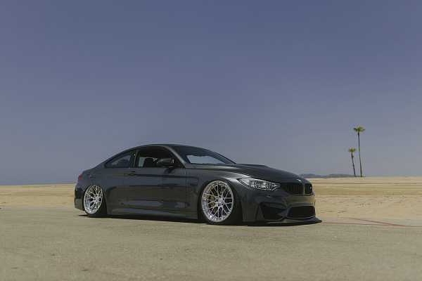 Фото дисков Rotiform RSE Полированный лак на BMW 4/M4 (F32/F82)