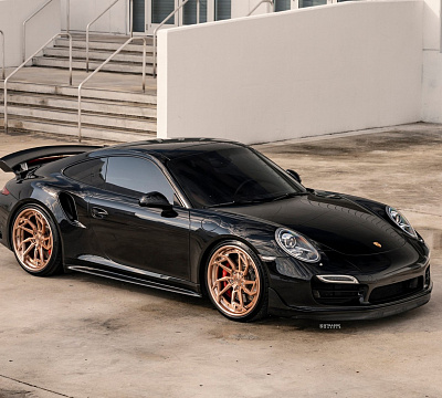 Фото дисков Strasse Wheels SB1 Deep Concave FS на Porsche 911 VII