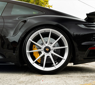 Фото дисков Anrky AN18 на Porsche 911 VIII