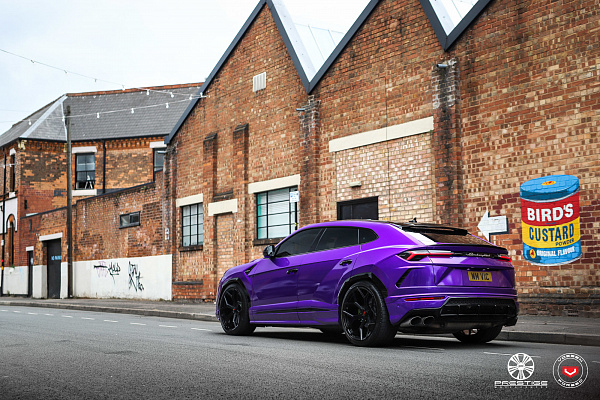 Фото дисков NOVITEC NL4 Черный глянец на Lamborghini Urus
