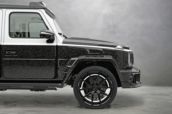 Фото дисков Mansory FC.5 Черный глянец на Mercedes-Benz G-Class III