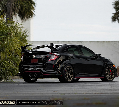 Фото дисков BC Forged RZ05 на Honda Civic Type R FL5
