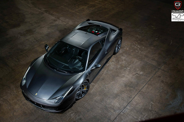 Фото дисков HRE S104 Сатиновый графит на Ferrari 458