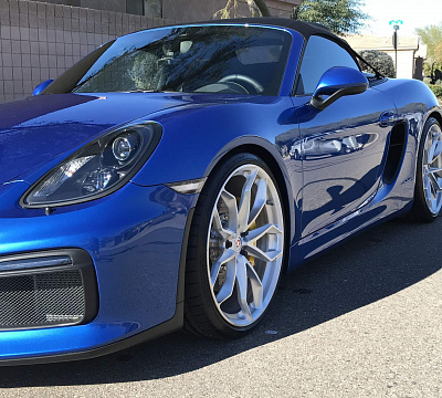 Фото дисков HRE P201 на Porsche Boxster III