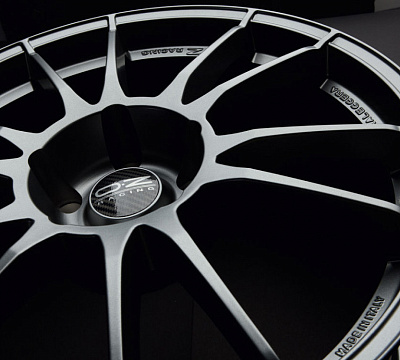 OZ Racing Ultraleggera HLT