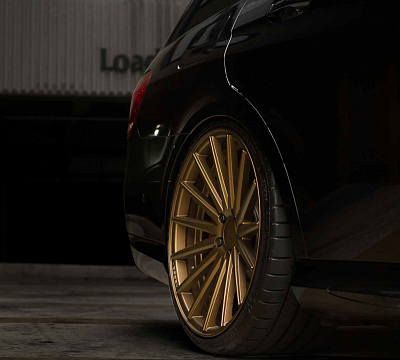 Фото дисков Vossen VFS-2 на Mercedes-Benz E-Class (W212, S212, C207)