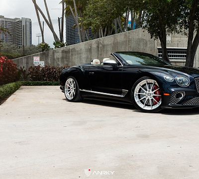 Фото дисков Anrky AN28 на Bentley Continental GT III