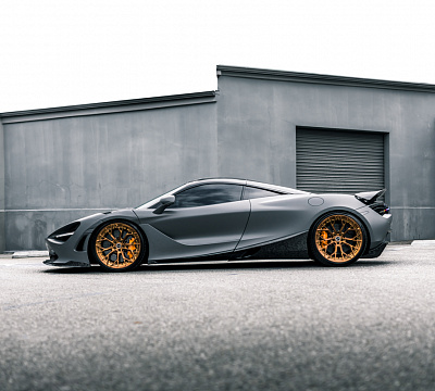 Фото дисков Brixton Forged PF10 на McLaren 720S