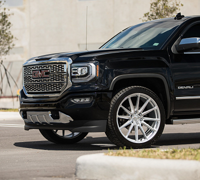 Фото дисков Vossen HF6-1 на GMC Sierra III