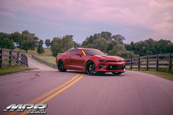Фото дисков MRR M228 Черный глянец на Chevrolet Camaro VI