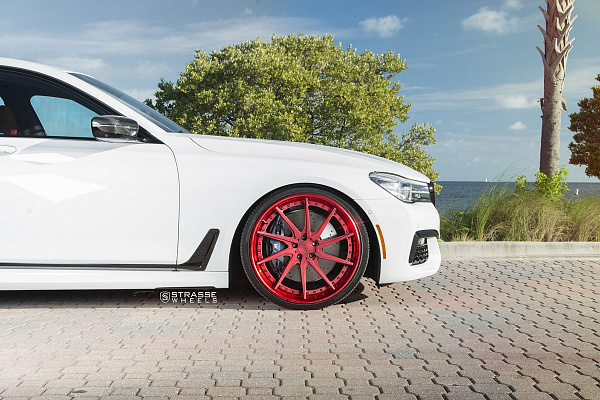 Фото дисков Strasse Wheels SV10T Deep Concave FS Другой цвет на BMW 7 (G11/G12)