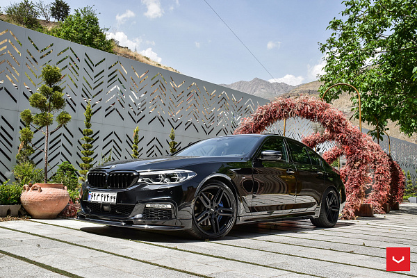 Фото дисков Vossen HF-1 Черный сатин на BMW 5/M5 (G30/F90)