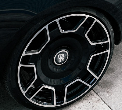 Фото дисков Anrky RF-277 на Rolls-Royce Ghost I
