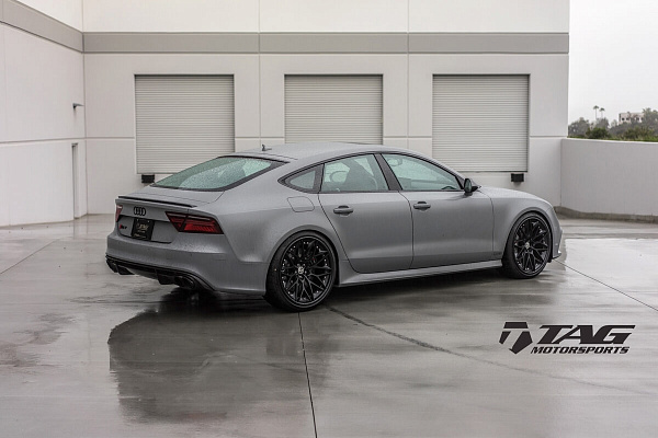 Фото дисков HRE S200 Черный сатин на Audi A/RS 7 (4G)