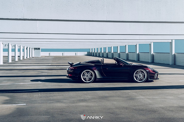 Фото дисков Anrky AN17 Глянцевый лак на Porsche 911 VII