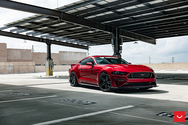 Фото дисков Vossen HF-1 Алмазная проточка на Ford Mustang VI