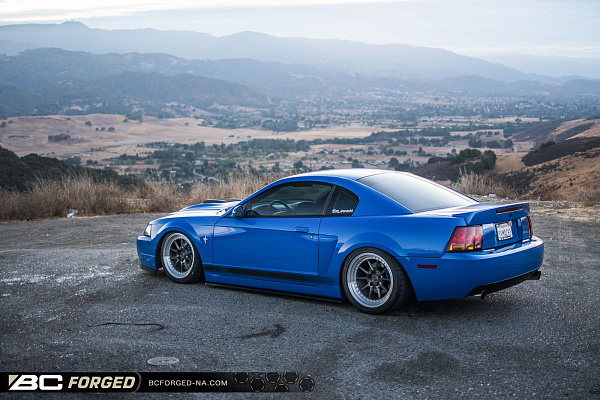 Фото дисков BC Forged LE10 // MLE10 Глянцевый темный лак на Ford Mustang IV