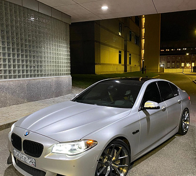 20" диски в стиле HRE p101 в цвете Gun Gray 