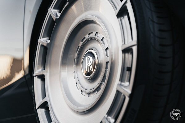 Фото дисков Vossen UV-7 Глянцевый тонированный лак на Rolls-Royce Ghost II