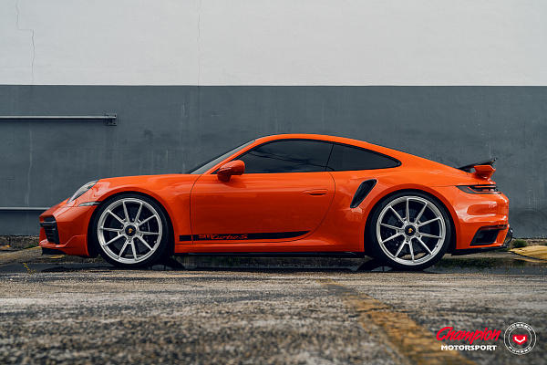 Фото дисков Vossen RS92 Глянцевый лак на Porsche 911 VIII