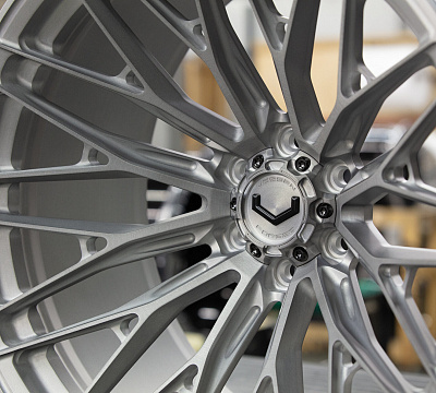 Vossen VFX-04