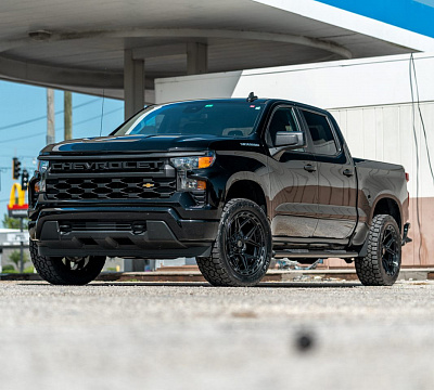 Фото дисков 4PLAY 4P55 на Chevrolet Silverado IV
