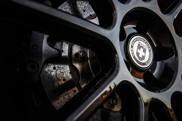 Фото дисков HRE RC103 Черный глянец на Lamborghini Gallardo
