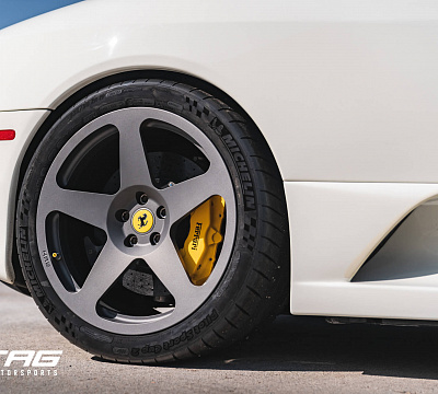 Фото дисков HRE 305M на Ferrari F430
