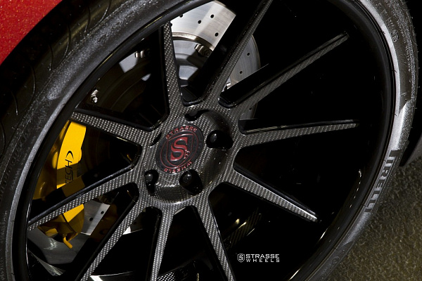 Фото дисков Strasse Wheels R10 Deep Concave Другой цвет на Nissan GT-R