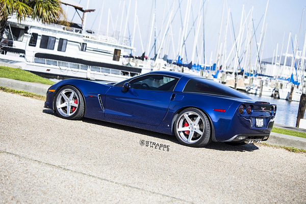 Фото дисков Strasse Wheels S5 Deep Concave Глянцевый лак на Chevrolet Corvette C6