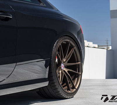 Фото дисков HRE P104 на Audi A/S/RS 5 (8T)