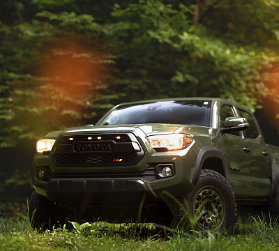 Фото дисков Black Rhino FUJI на Toyota Tacoma III