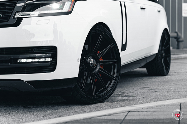 Фото дисков Vossen S17-12 Черный глянец на Land Rover Range Rover V