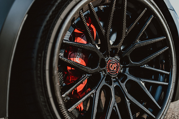 Фото дисков Strasse Wheels SV10M Deep Concave FS Другой цвет на Audi A/RS 6 (C8)
