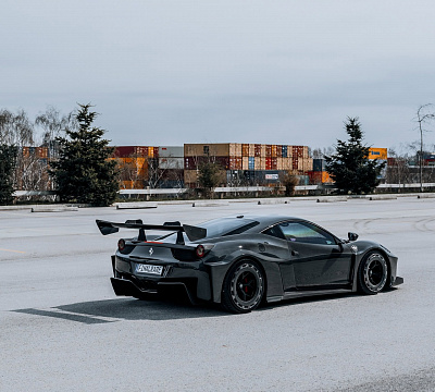 Фото дисков Brixton Forged PF7 Aerotech на Ferrari 458