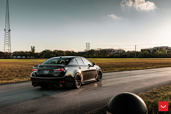 Фото дисков Vossen HF-3 Черный сатин на Lexus GS IV