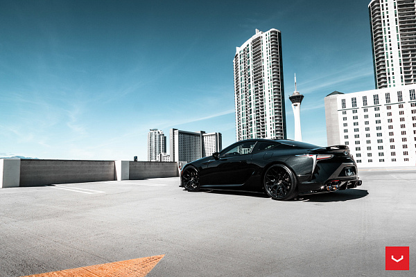 Фото дисков Vossen HF-2 Черный глянец на Lexus LC 500